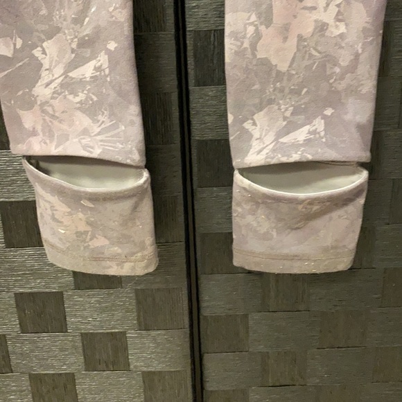 Lululemon Hug Your Core Super High Rise Tight 28” - Picture 6 of 11